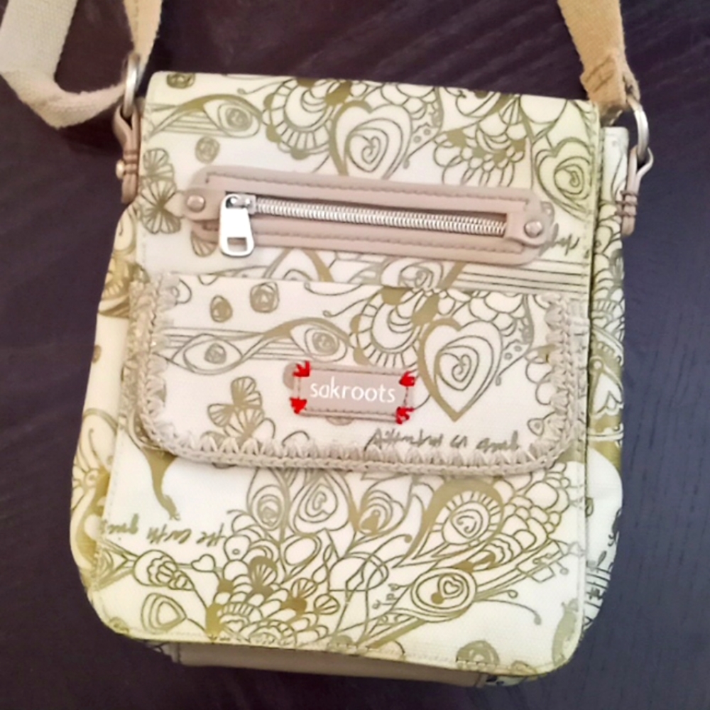 Sakroots crossbody purse